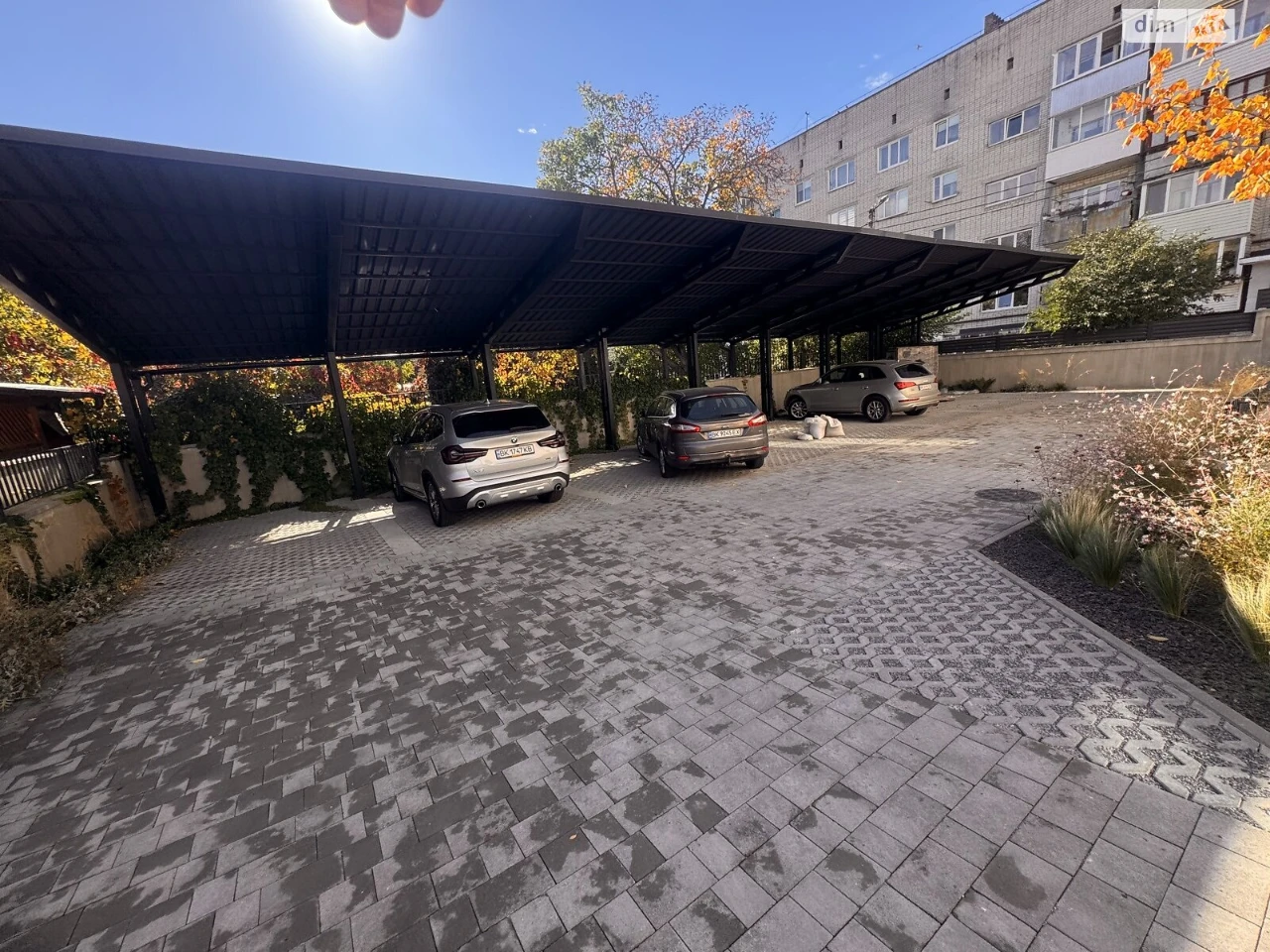 Apartment 12-School