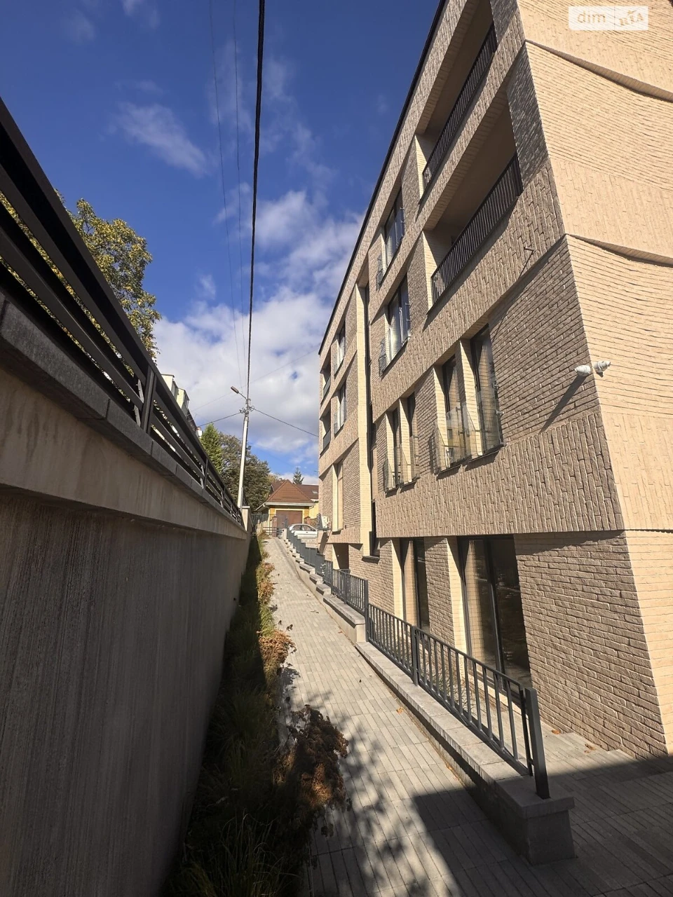 Apartment 12-School