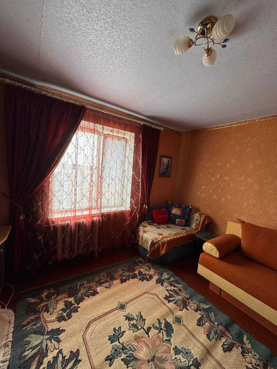 Продаж 2-кімнатної квартири з меблями в мікрорайоні Північний,