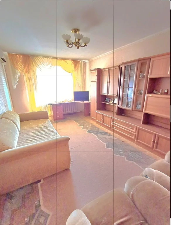 For Sale: 2-room apartment on Sadovaya Street, Center
