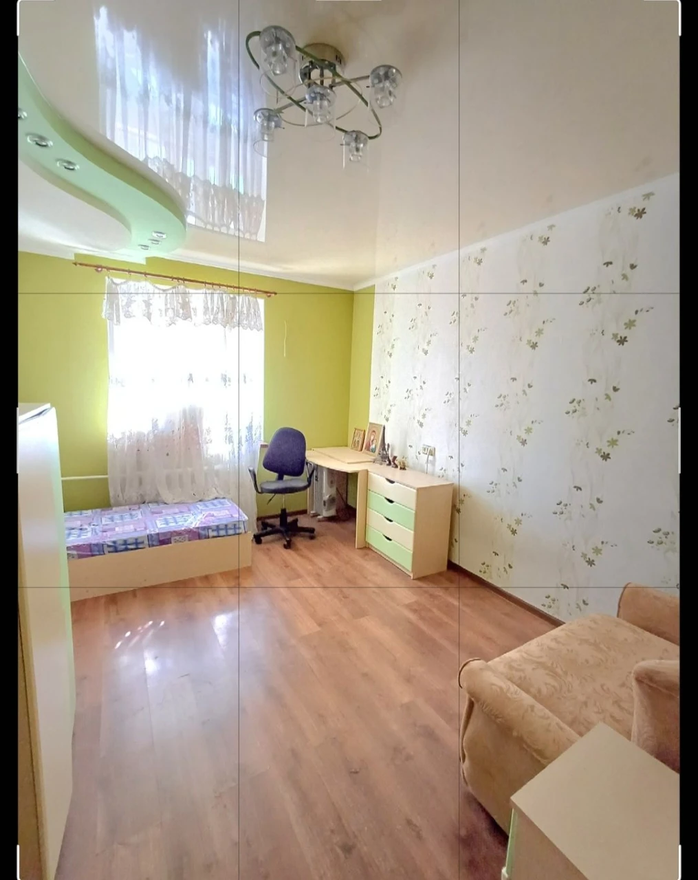For Sale: 2-room apartment on Sadovaya Street, Center