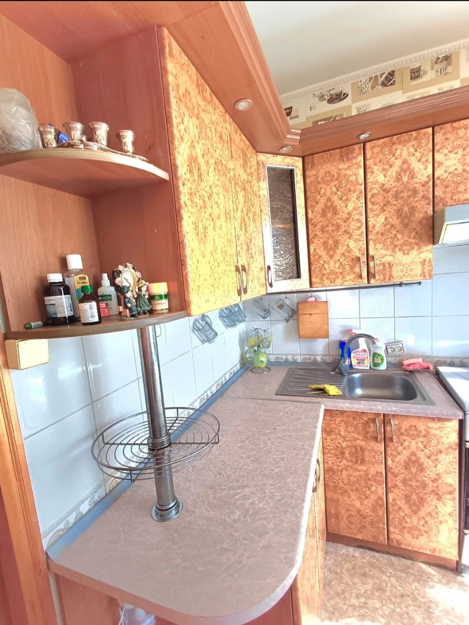 For Sale: 2-room apartment on Sadovaya Street, Center