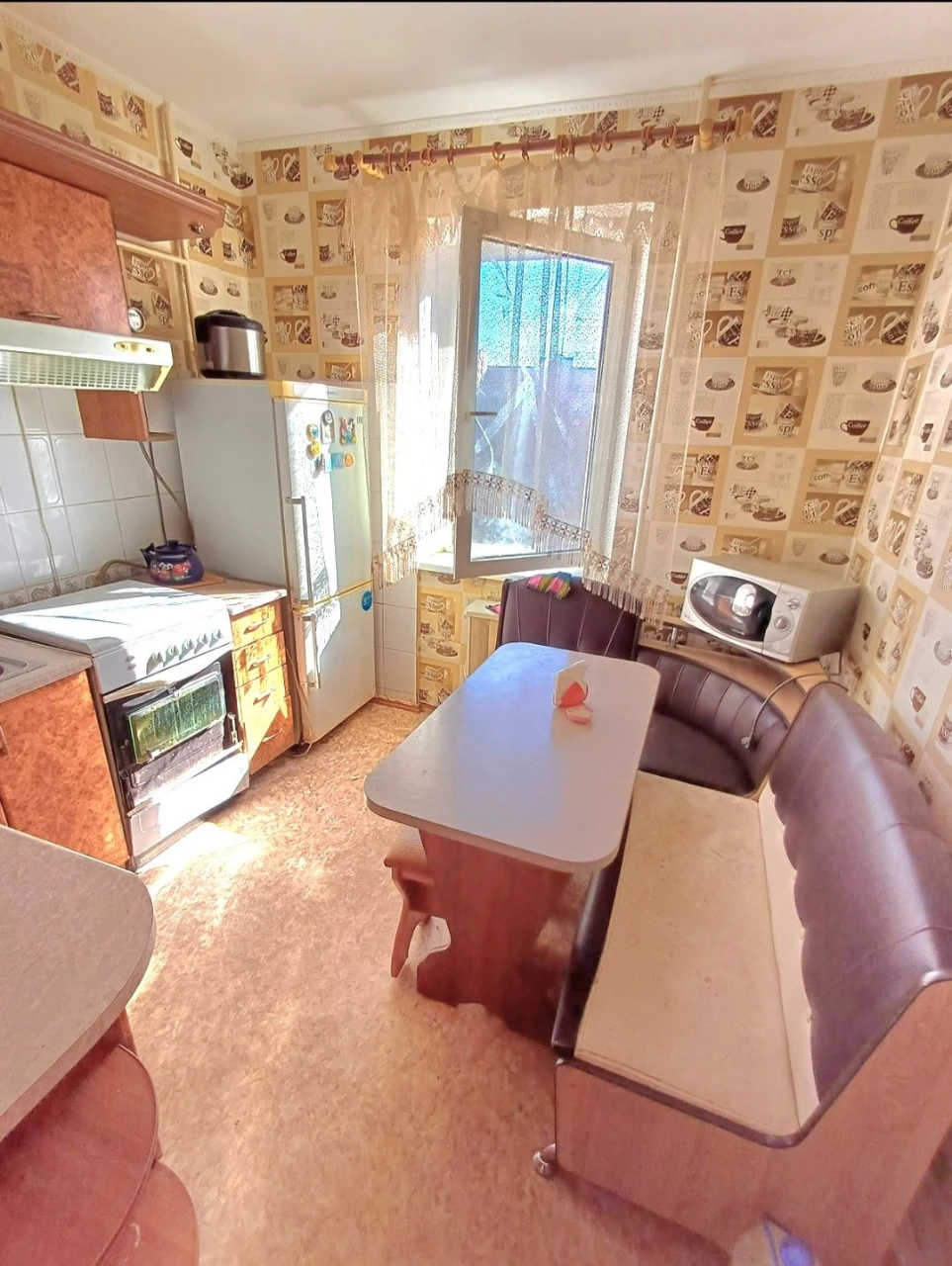 For Sale: 2-room apartment on Sadovaya Street, Center