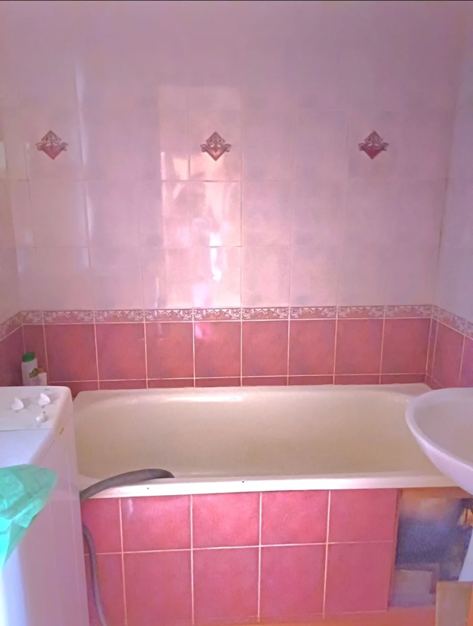 For Sale: 2-room apartment on Sadovaya Street, Center