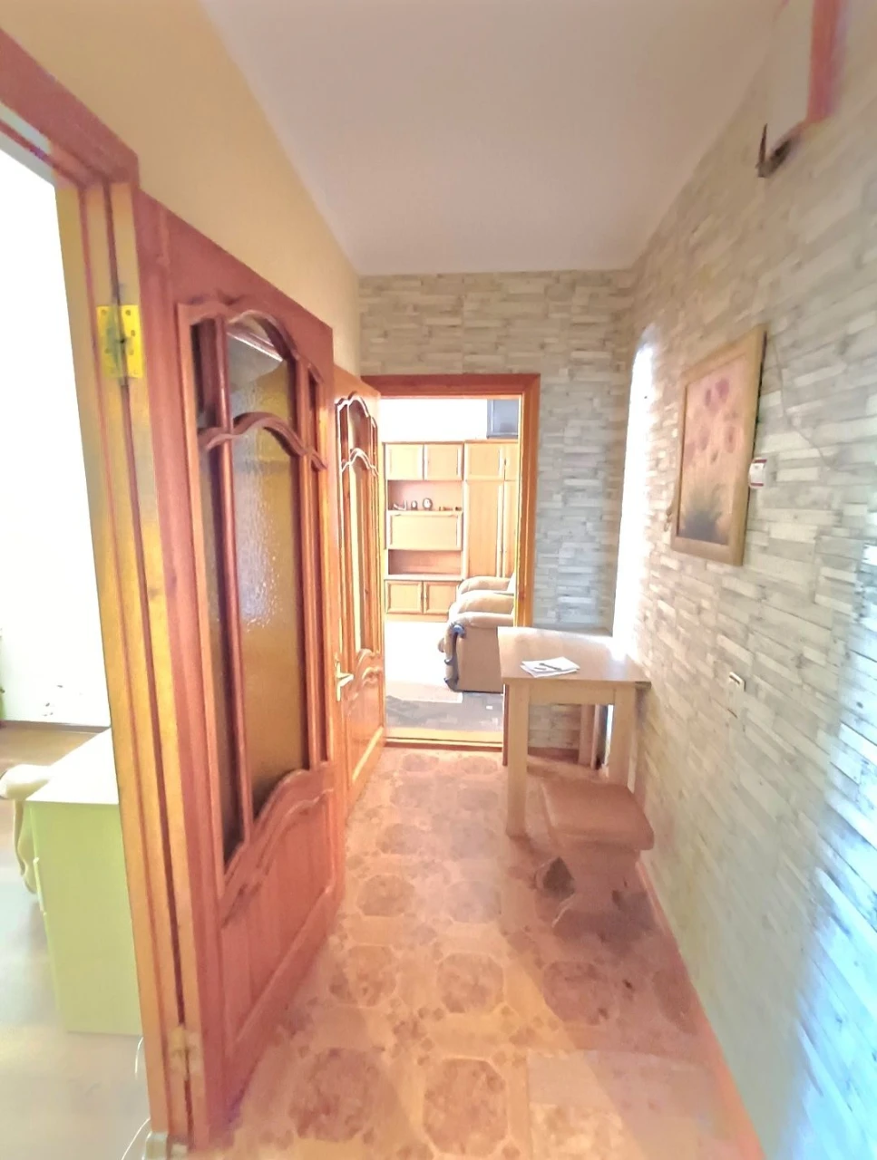 For Sale: 2-room apartment on Sadovaya Street, Center