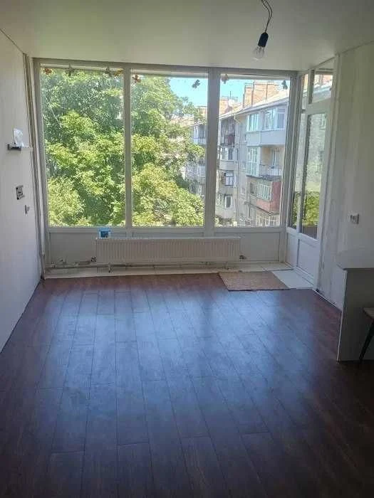 FOR SALE - 2-room Apartment - Prospekt Peremohy (Center)