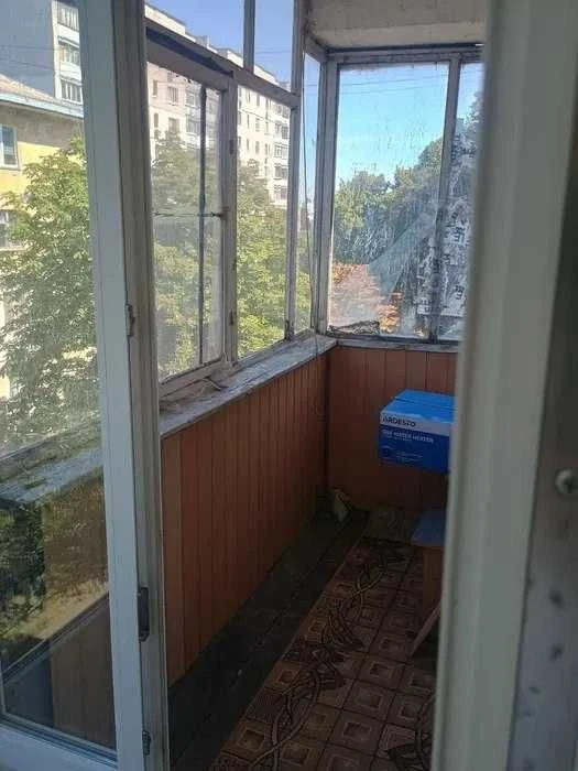 FOR SALE - 2-room Apartment - Prospekt Peremohy (Center)