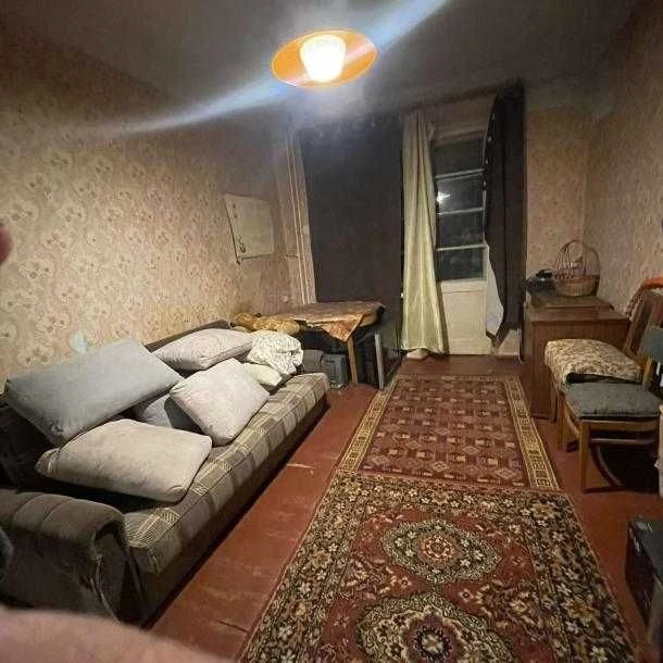 For sale 2-room apartment in a courtyard house 3/4 43/35/5 ХТЗ Street Mira