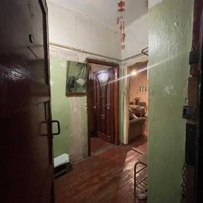 For sale 2-room apartment in a courtyard house 3/4 43/35/5 ХТЗ Street Mira