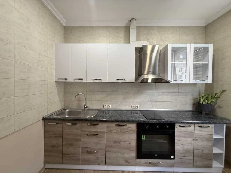 For Sale: Two-Level Apartment in "Karamel" Residential Complex, near Central Market Metro Station
