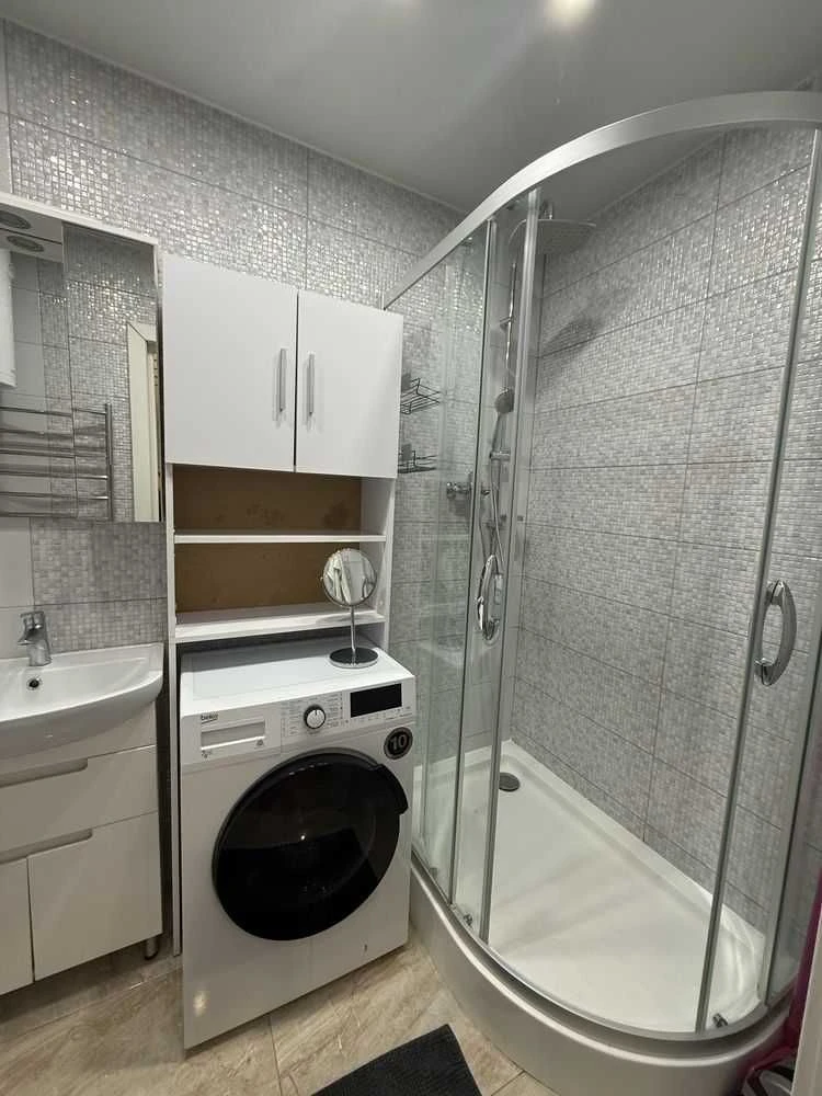 For Sale: Two-Level Apartment in "Karamel" Residential Complex, near Central Market Metro Station