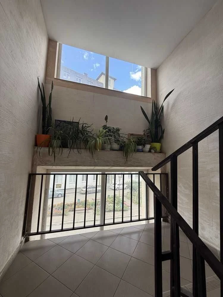 For Sale: Two-Level Apartment in "Karamel" Residential Complex, near Central Market Metro Station