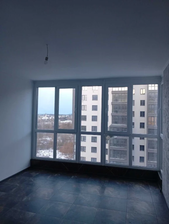 Sale of a 1-room apartment on вул. Roksoliany (Levandivka)