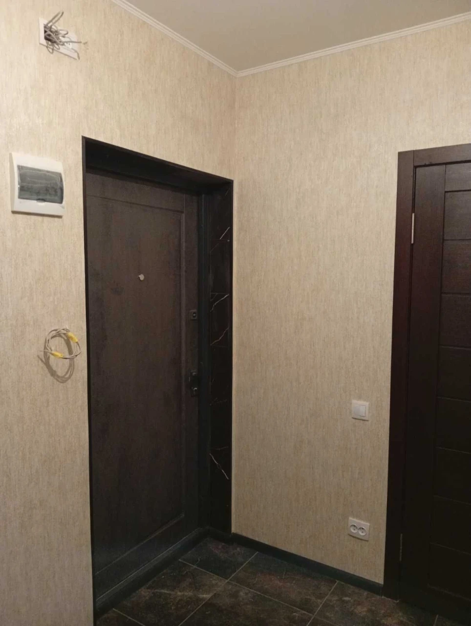 Sale of a 1-room apartment on вул. Roksoliany (Levandivka)