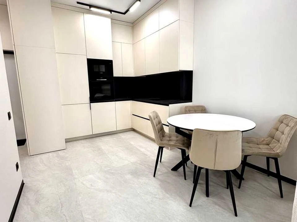 Apartment. Lviv, Pod Holoskom, вул.