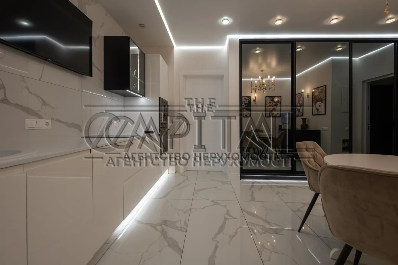 Sale of a 3-room apartment in the Obolon Residences complex, Obolon district