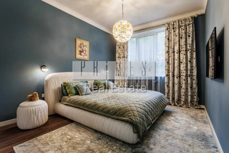 Apartment for Sale - Podol Grad Complex