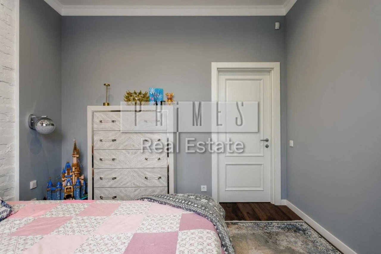 Apartment for Sale - Podol Grad Complex