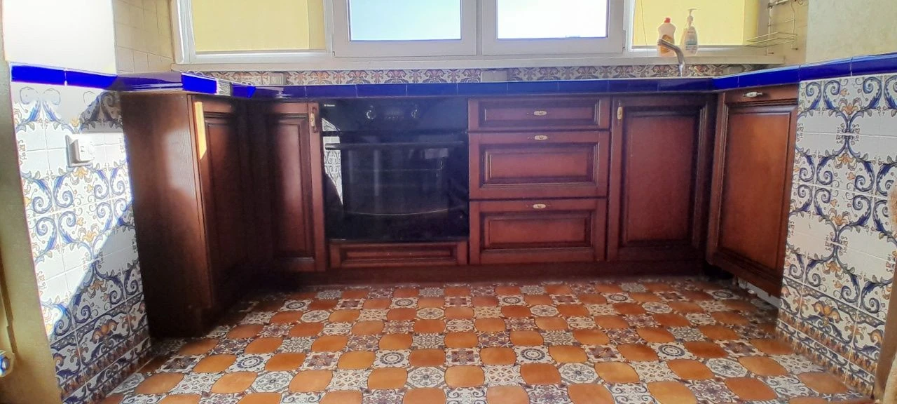 Sale of a 2-bedroom apartment on Dr. Zhukova Street
