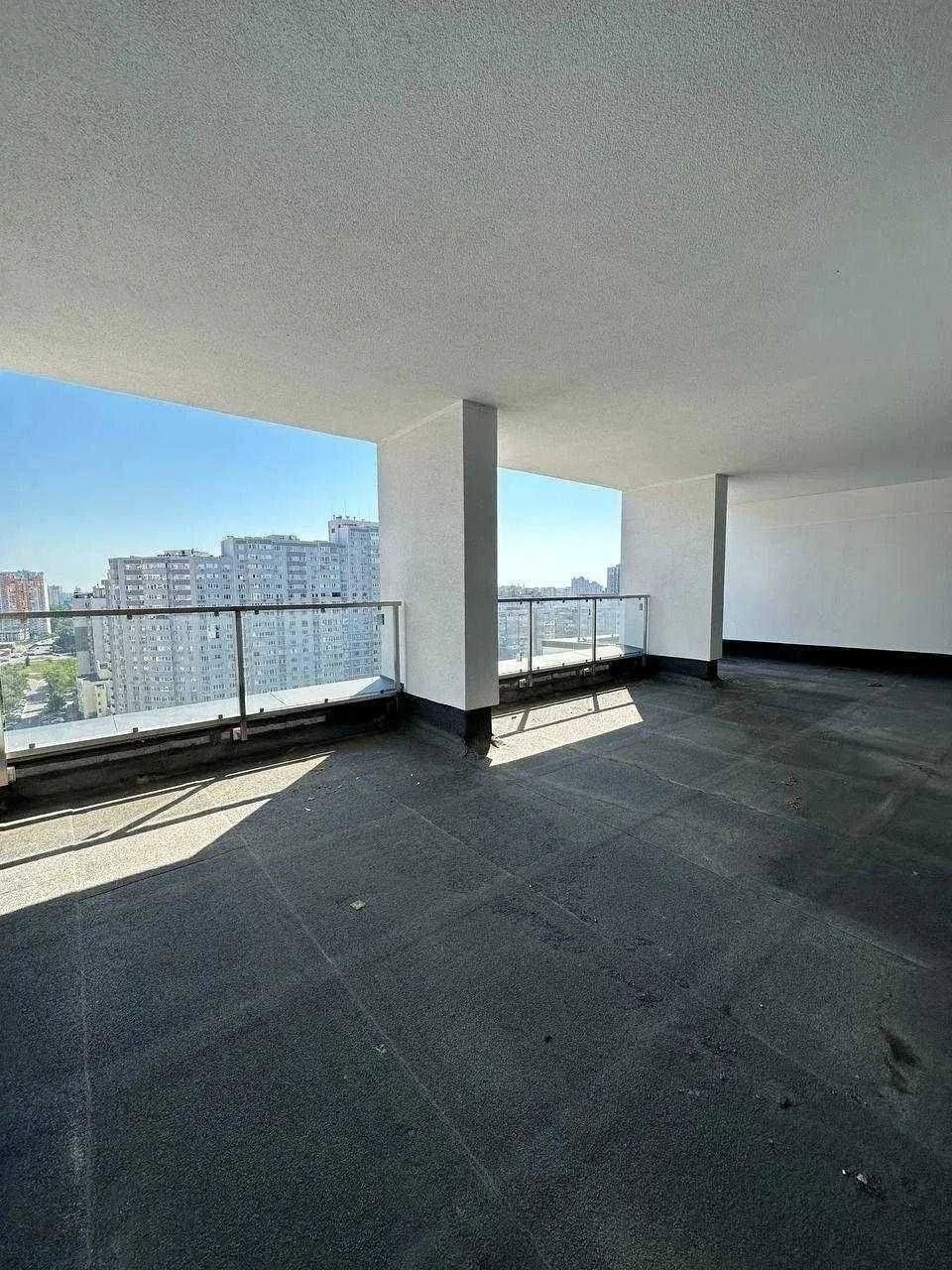 Sale of a 1-bedroom apartment with a terrace in the "Rusavskaya Gavon" residential complex