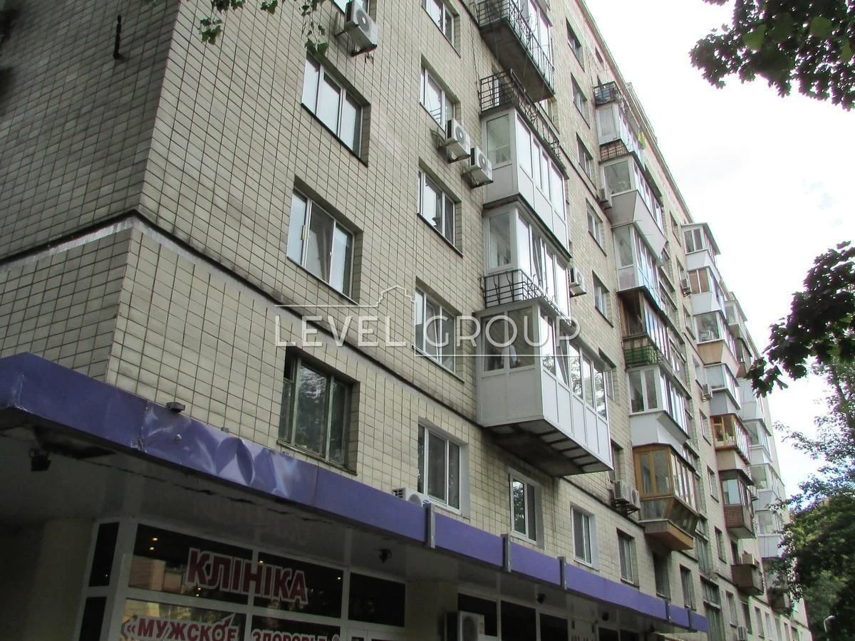 Продаж 2-к. квартири І. Мазепи 4 (Січневого Повстання) Арсен