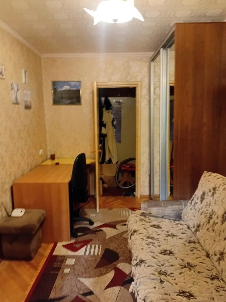 Є-Відновлення-ТАК. 2-к. кв-ра з газом по вул Стражеско. Медм