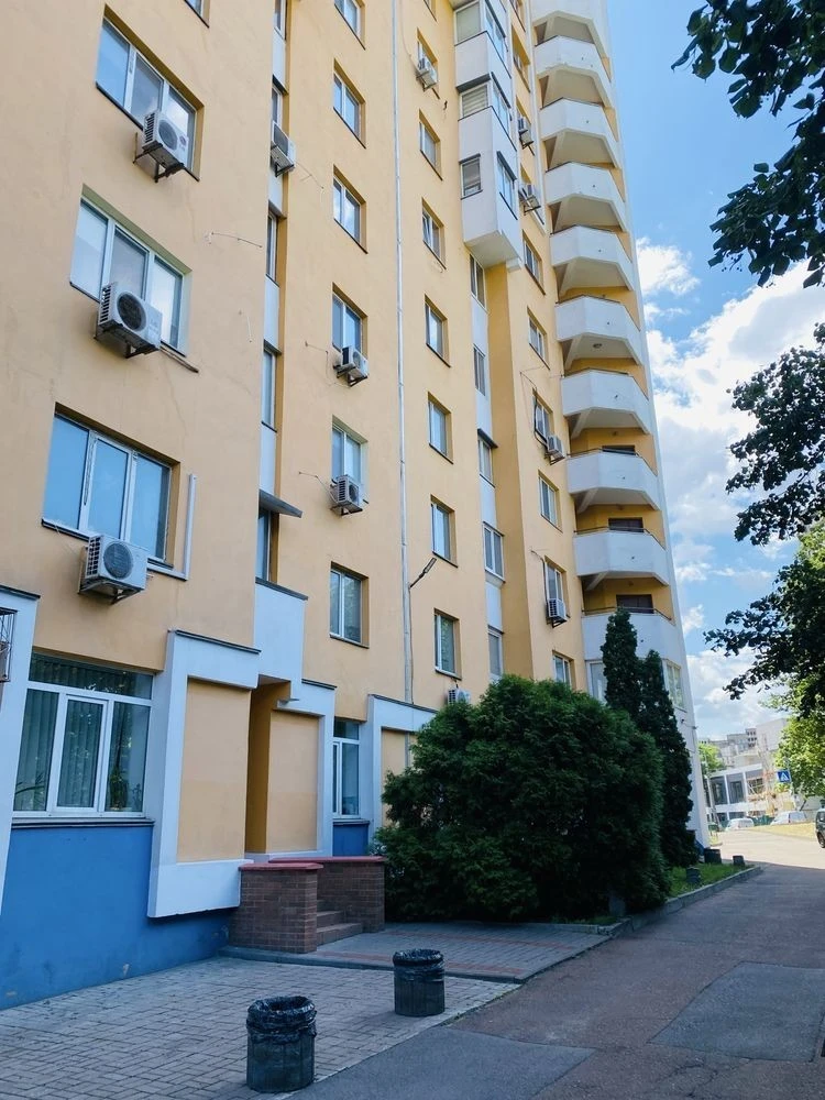Прекрасна квартира недалеко от метро Шулявская, Политехнический институт!