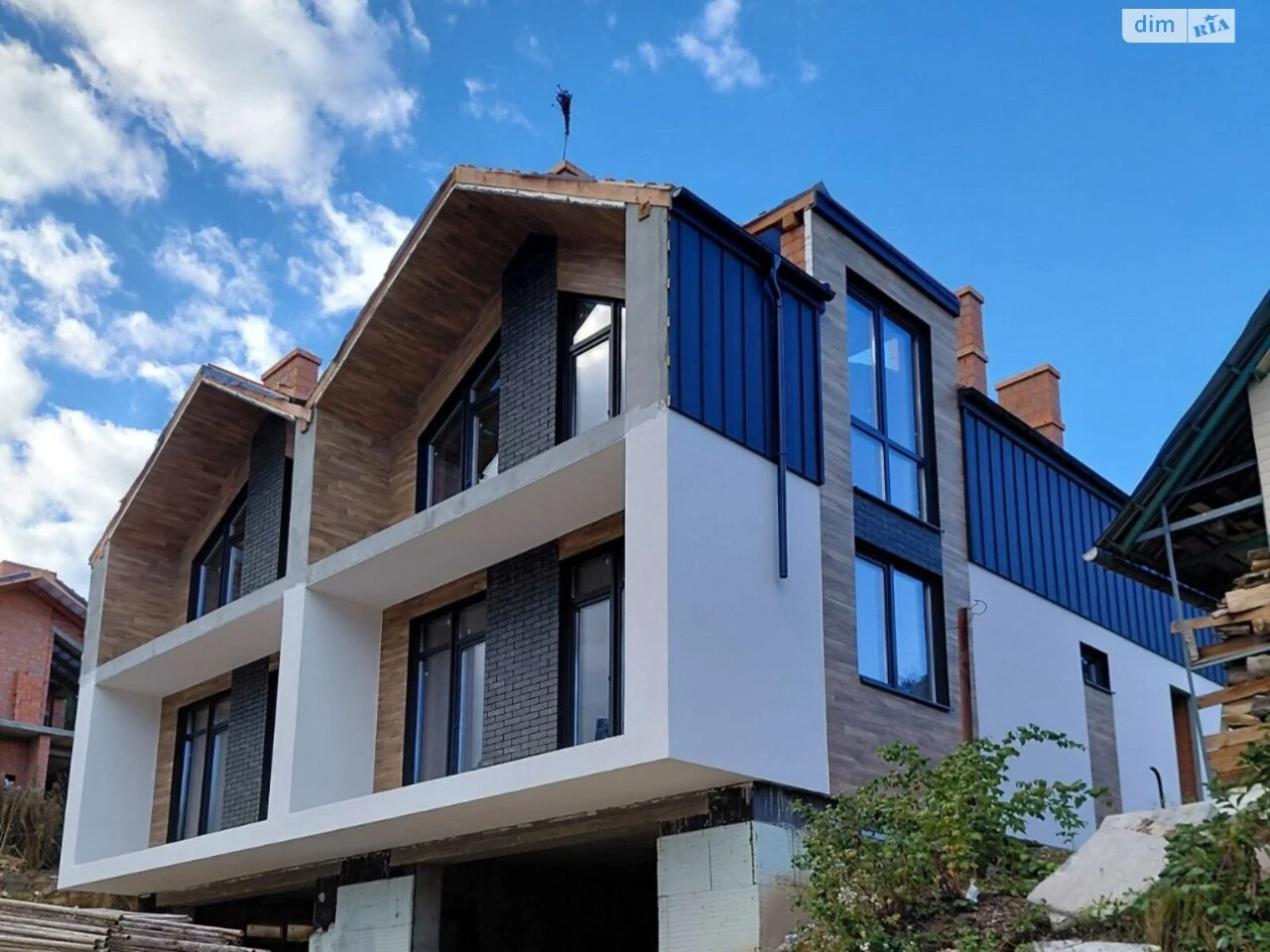 Sale of Duplex in Holosko
