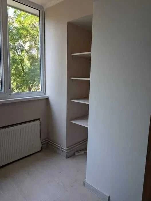Продаж 2 кім.квартири в чудовому стані з ІНД.ОПАЛЕННЯМ,повер
