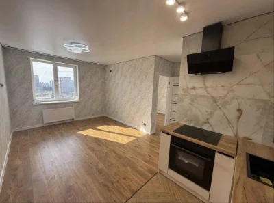 GREAT PRICE! NEW APARTMENT RENOVATED in residential complex "Raduzhny-2"