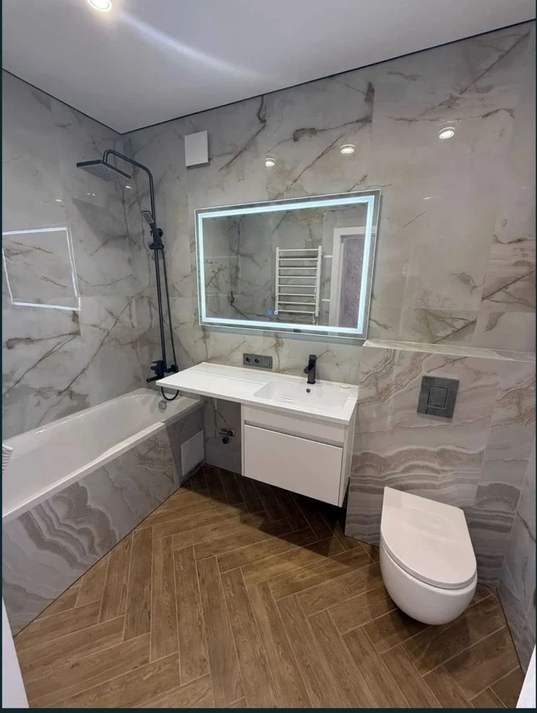 GREAT PRICE! NEW APARTMENT RENOVATED in residential complex "Raduzhny-2"
