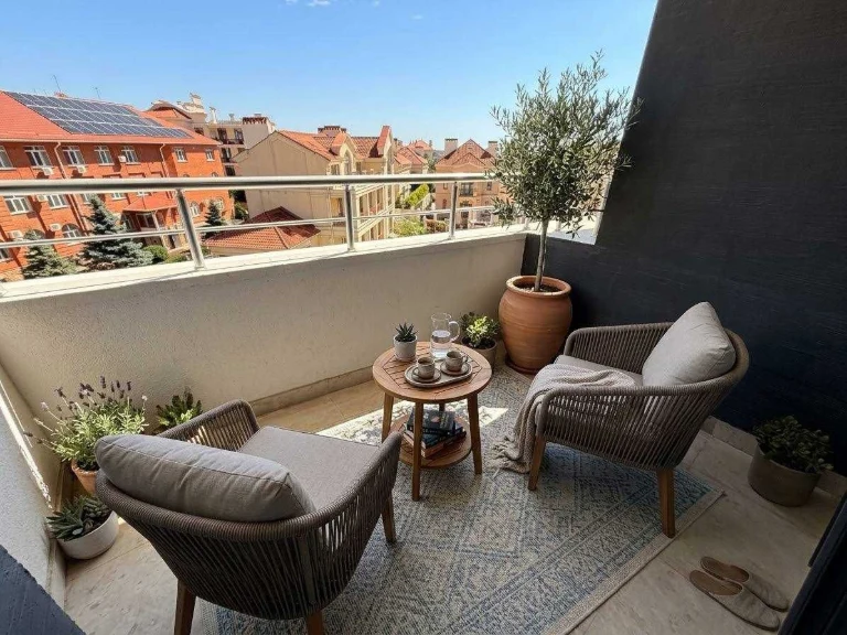 Apartment with TERRACE in the Atmosphere residential complex, Arcadia.