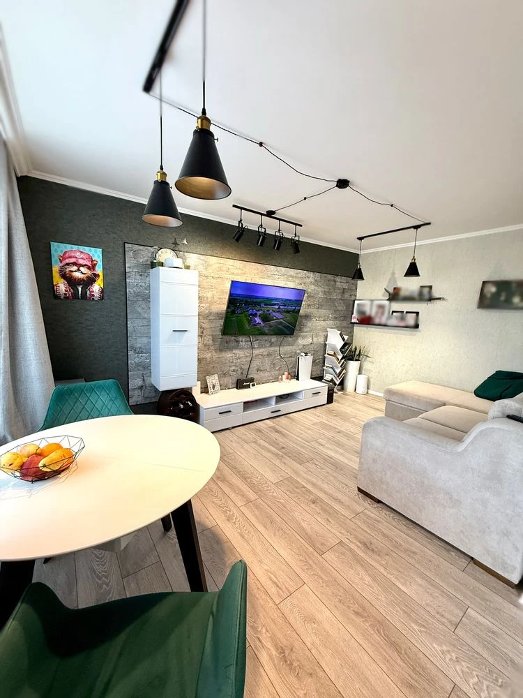 3-room apartment for sale from owner! Ready for living