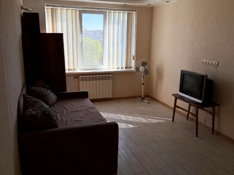Оренда квартири 2-кімн. 48 м² 8/9 пов.