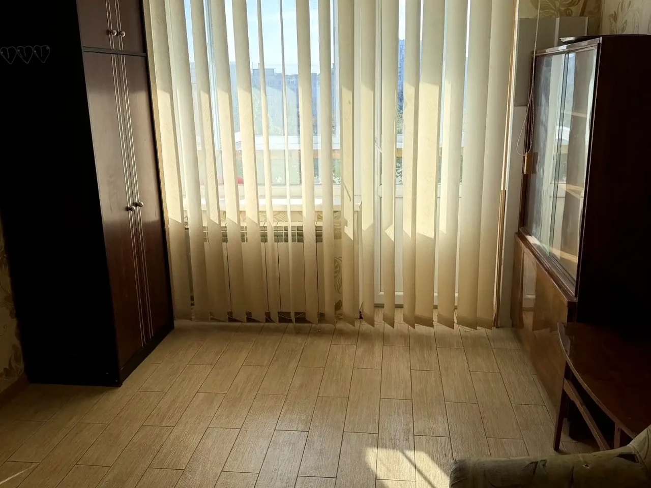 Rent 2-room apartment 48 m² on the 8th floor.