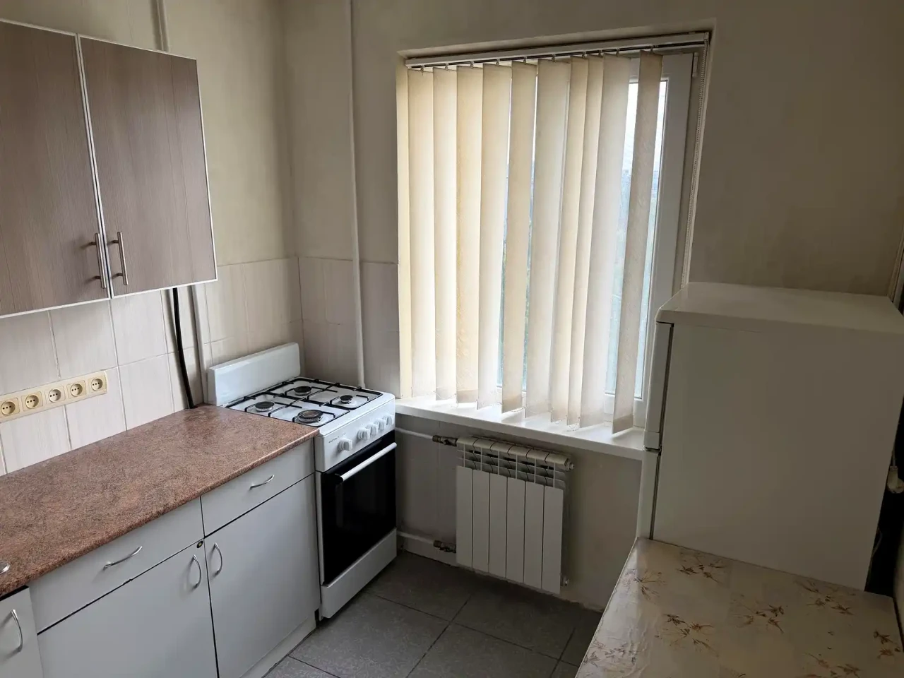 Rent 2-room apartment 48 m² on the 8th floor.
