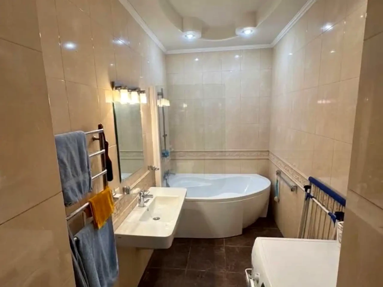 Сдается квартира, 2 комнаты, 82 кв. м, 4 этаж из 15