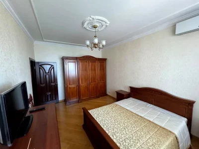 Сдается квартира, 2 комнаты, 82 кв. м, 4 этаж из 15