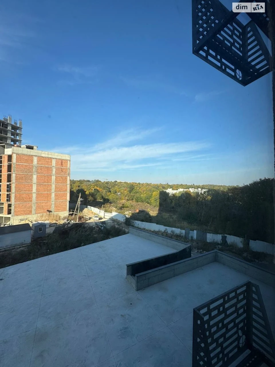 Apartment for Sale - Holoskom