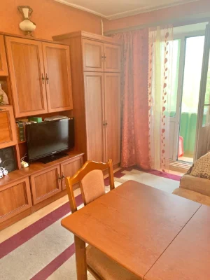 Sale of a 2-room apartment on Novgorod-Seversk Street 1