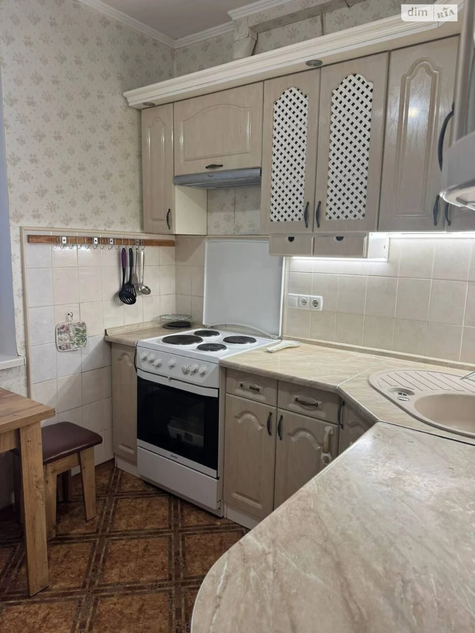 Apartment for Sale in Akademmisto