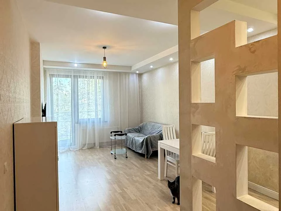 Apartment. Holosiivsky Prospect, Kyiv