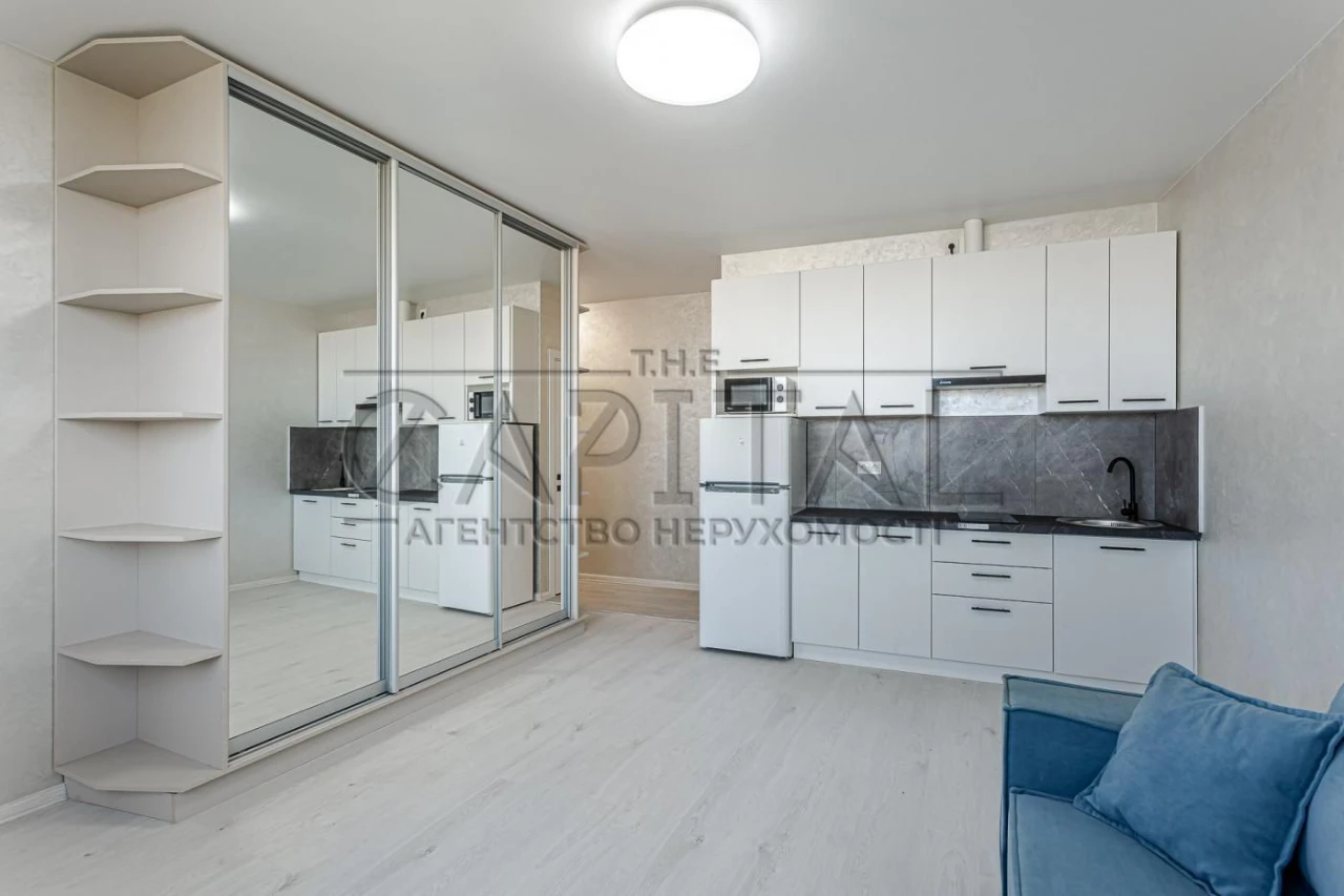 Sale of a 3-bedroom apartment, ЖК Navigator, Address: Auto Zavodska Street, Obolon