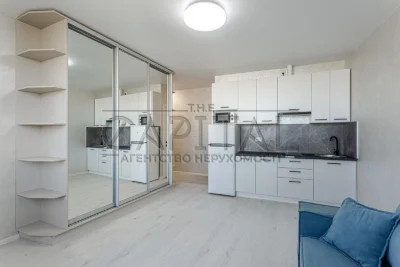 Sale of a 3-bedroom apartment, ЖК Navigator, Address: Auto Zavodska Street, Obolon