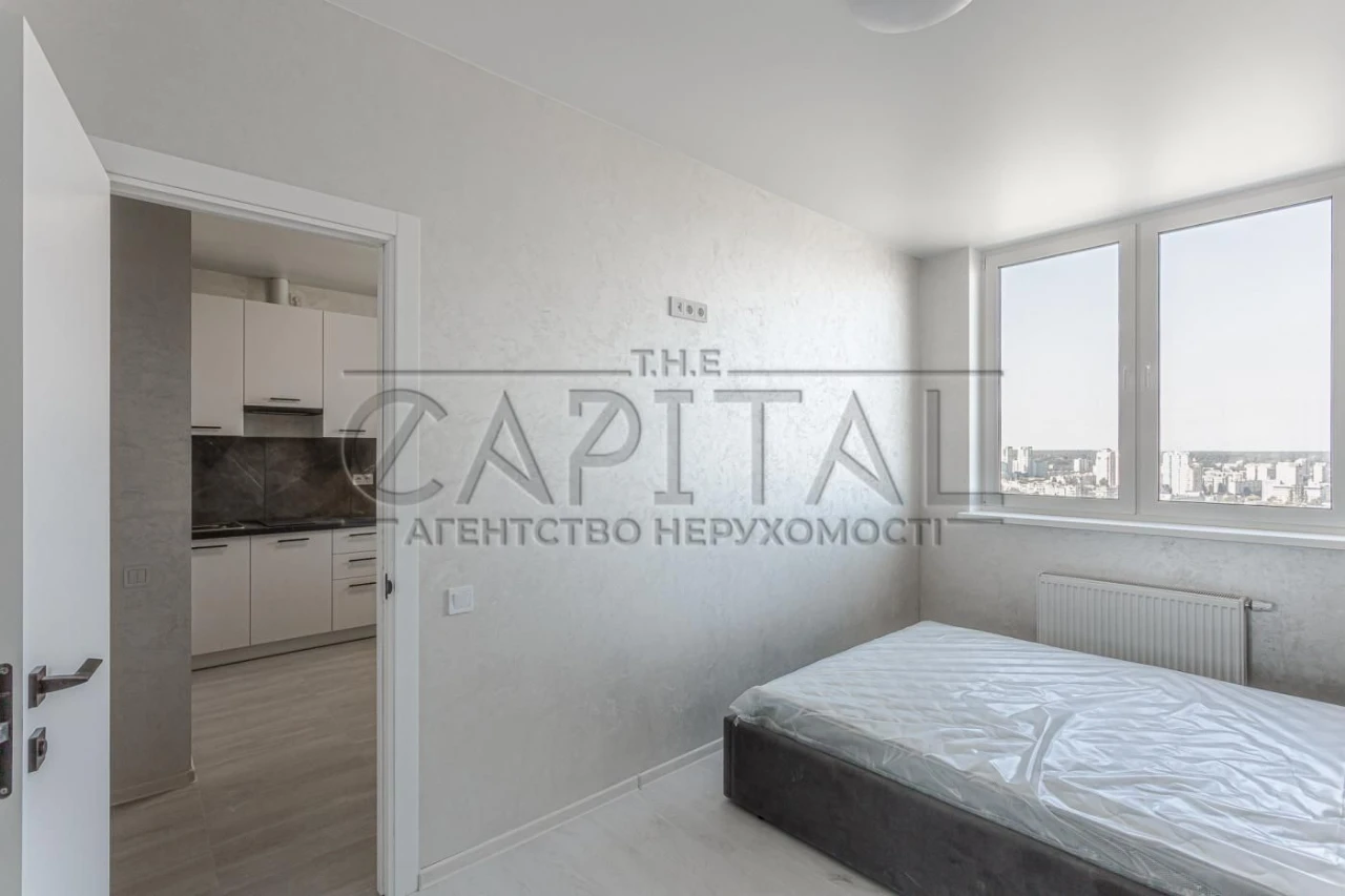 Sale of a 3-bedroom apartment, ЖК Navigator, Address: Auto Zavodska Street, Obolon