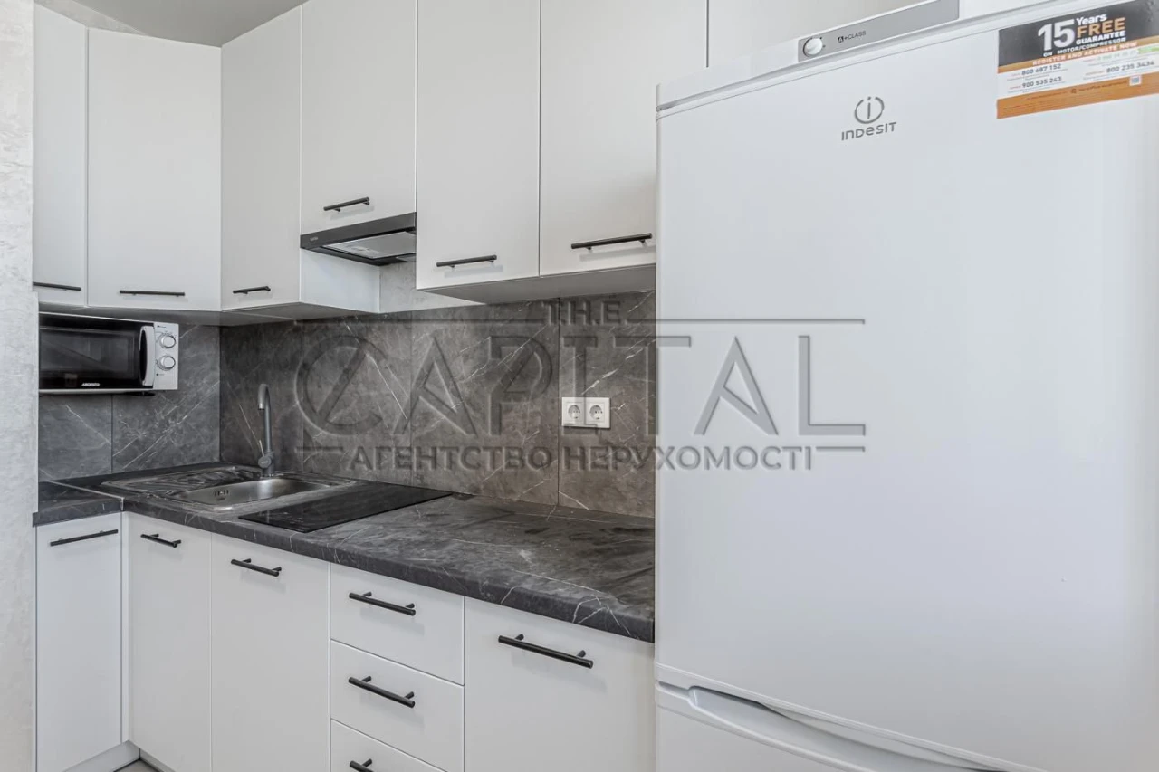 Sale of a 3-bedroom apartment, ЖК Navigator, Address: Auto Zavodska Street, Obolon