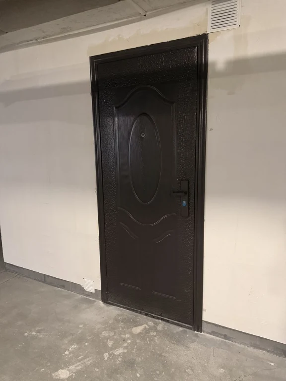 For Sale Storage Room, Одесские традиции
