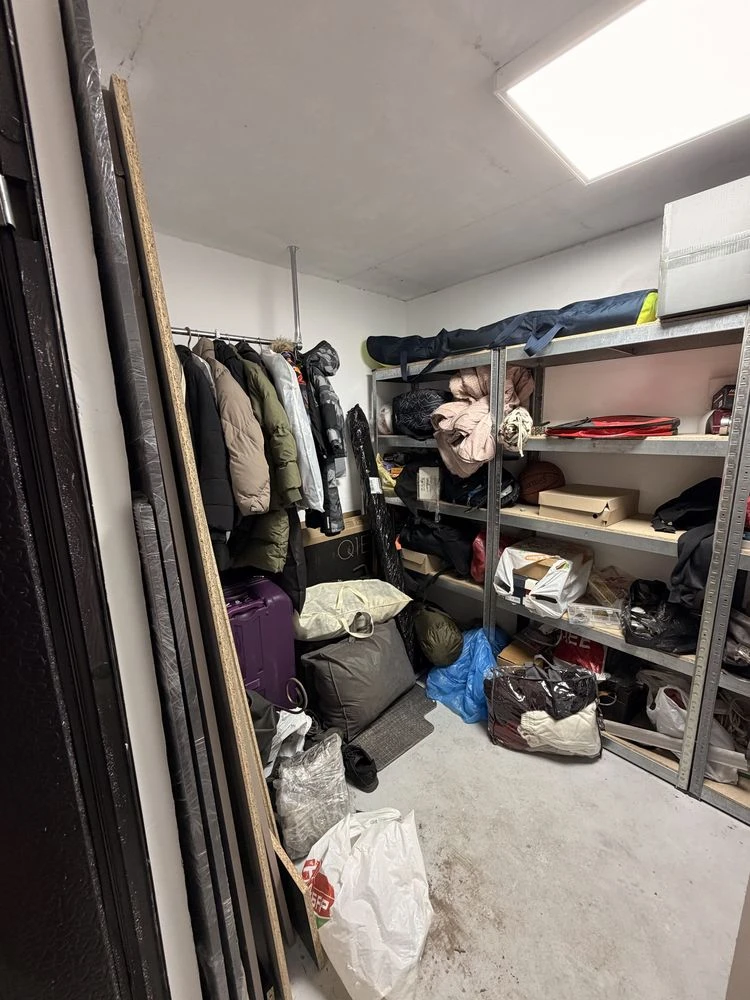 For Sale Storage Room, Одесские традиции
