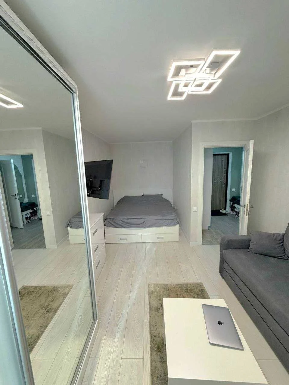 1-room apartment for sale in a new building in Tairovo