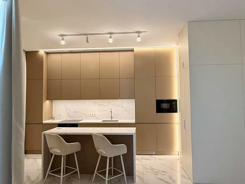 Apartment. Kyiv, Mykhaylo Boychuk St. (Kikvidze)